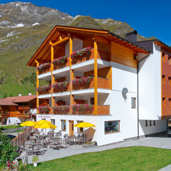 Alpshotel Bergland